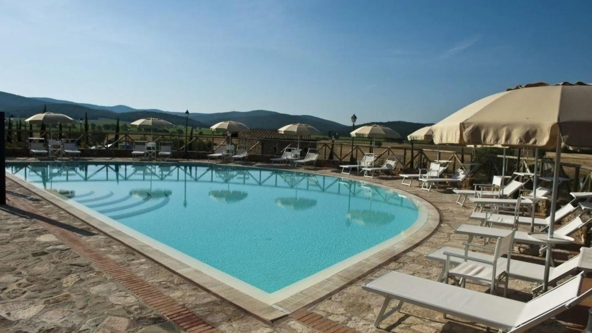 Superior Drei-Zimmer-Wohnung Mit Garten Und Pavillon Campiglia Marittima Apartment