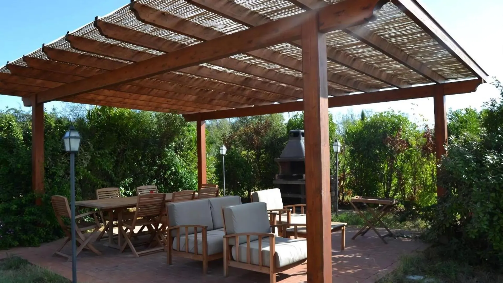 Superior Drei-Zimmer-Wohnung Mit Garten Und Pavillon Campiglia Marittima 0*,  Italy